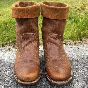 Roots Tribe rollover boots